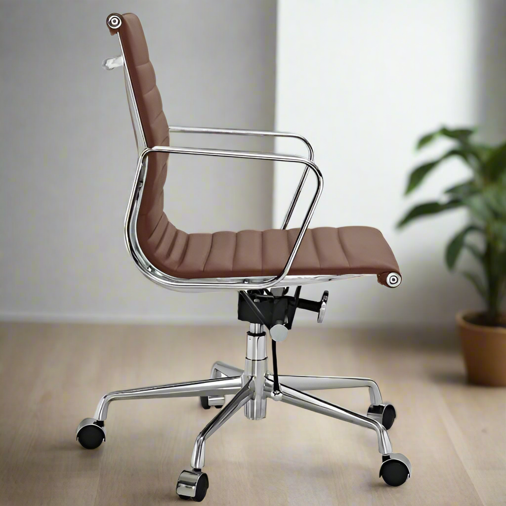 Eames Thin Pad Office Chair - Low Back - Leather (Brown)