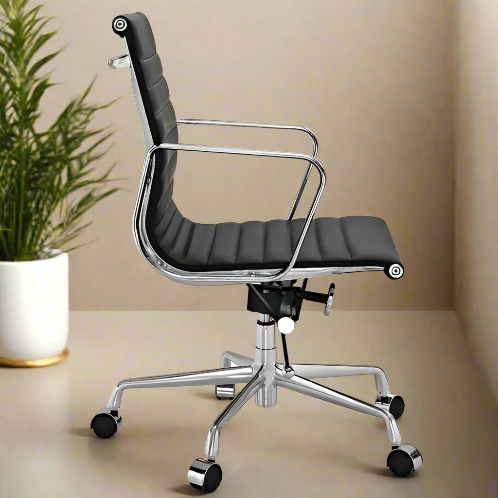 Eames Thin Pad Office Chair - Low Back - Leather (Black)