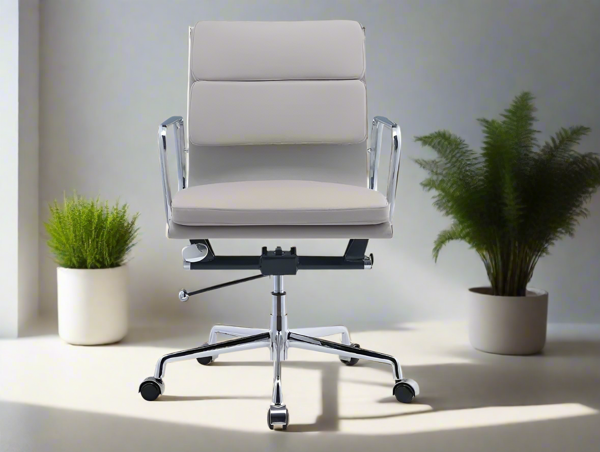 Eames Soft Pad Office Chair - Low Back - Leather (White)