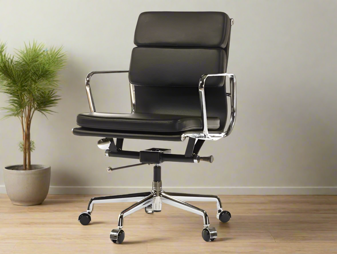 Eames Soft Pad Office Chair - Low Back - Leather (Black)